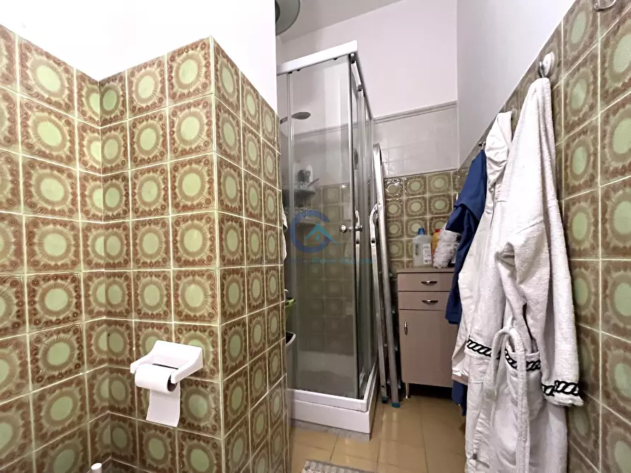 Immagine 10 di Quadrilocale in vendita  a Stalettì