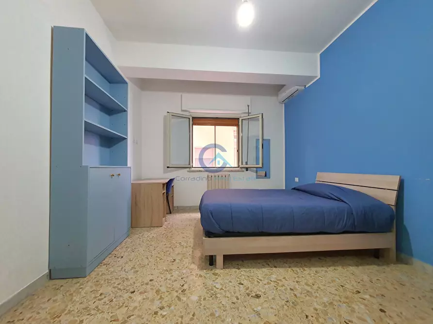 Immagine 2 di Stanza singola in affitto  a Catanzaro