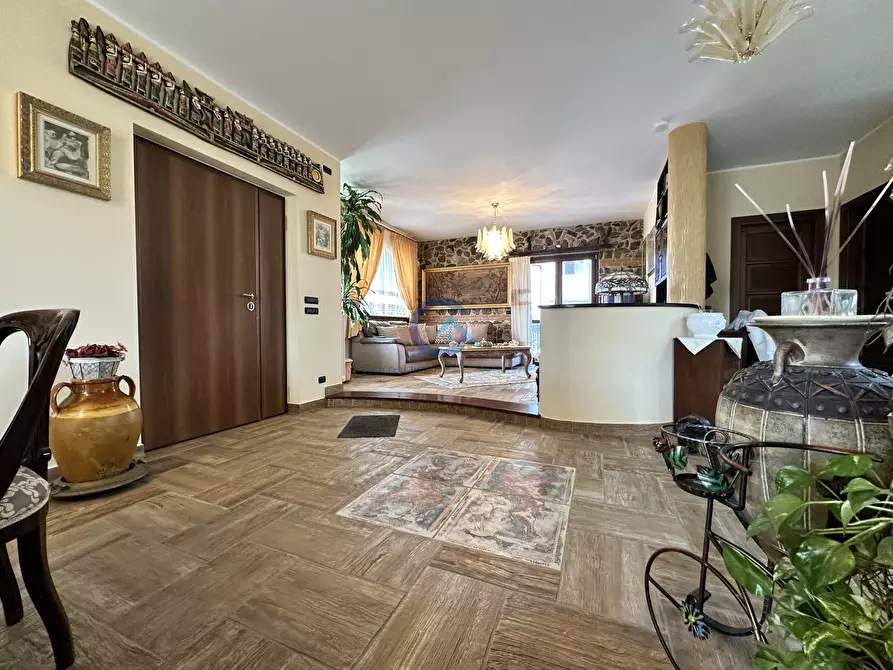 Immagine 4 di Casa indipendente in vendita  in Via Filippo Turati 27 a Montepaone