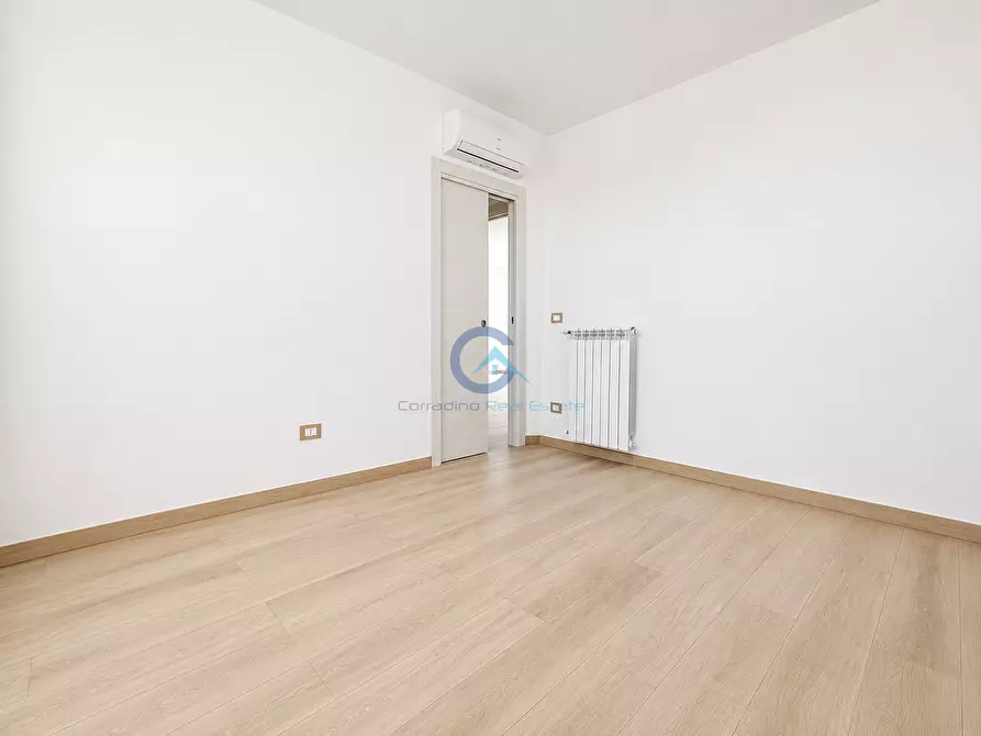 Immagine 15 di Quadrilocale in vendita  in Via Anna Bona Barbieri 15 a Catanzaro