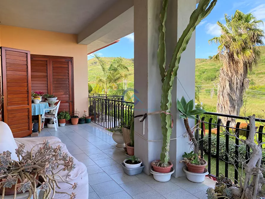 Immagine 4 di Pentalocale in vendita  a Catanzaro