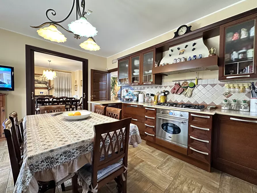 Immagine 8 di Casa indipendente in vendita  in Via Filippo Turati 27 a Montepaone