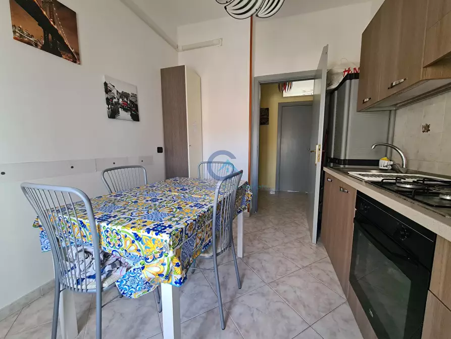 Immagine 7 di Stanza singola in affitto  a Catanzaro