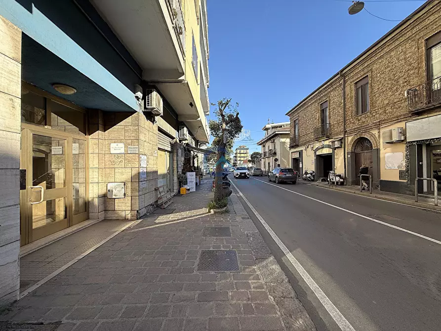 Immagine 18 di Pentalocale in vendita  in Via Corace 46 a Catanzaro