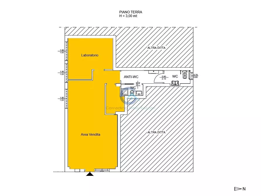 Immagine 14 di Locale commerciale in affitto  in Via Genova 44-46 a Catanzaro