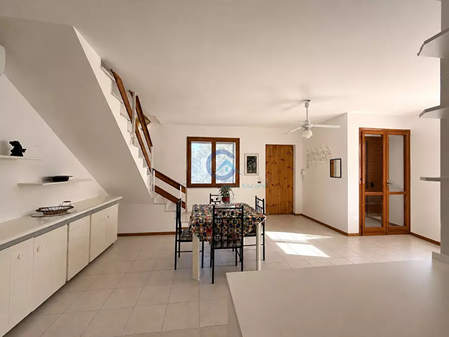 Immagine 10 di Casa bifamiliare in vendita  in Via dei Marinai 79 a Montauro