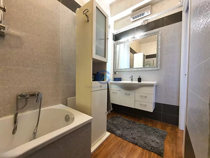 Immagine 12 di Quadrilocale in vendita  in Via Sant'Anna 60 a Settingiano