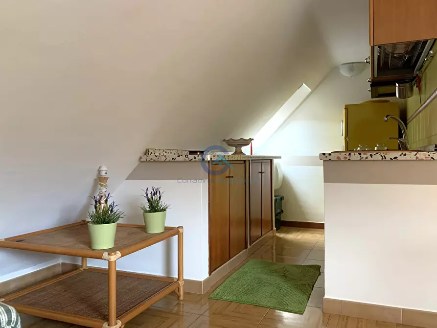 Immagine 5 di Mansarda in affitto  in Via Niccoloso da Recco 2 a Catanzaro