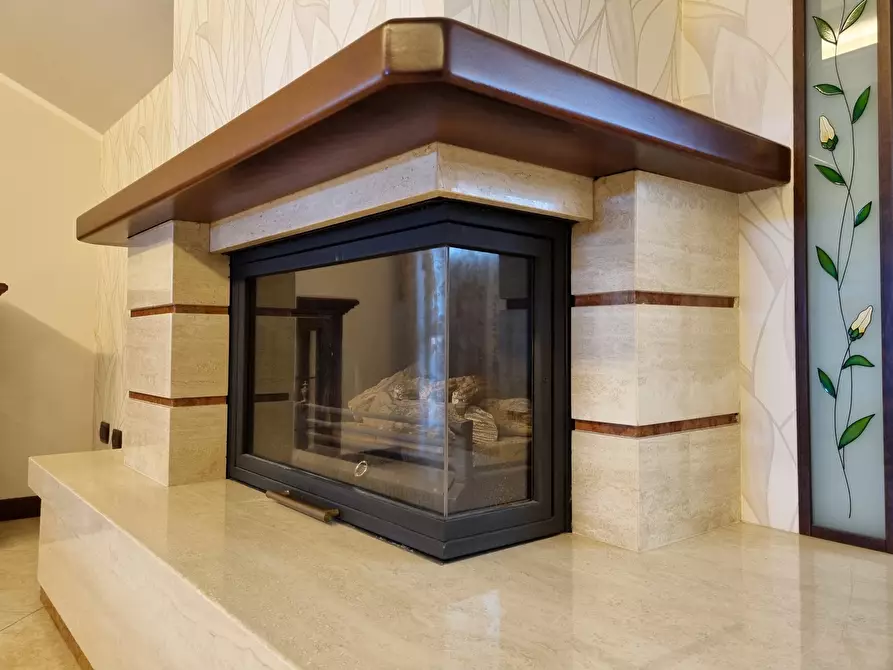 Immagine 27 di Attico in vendita  a Squillace