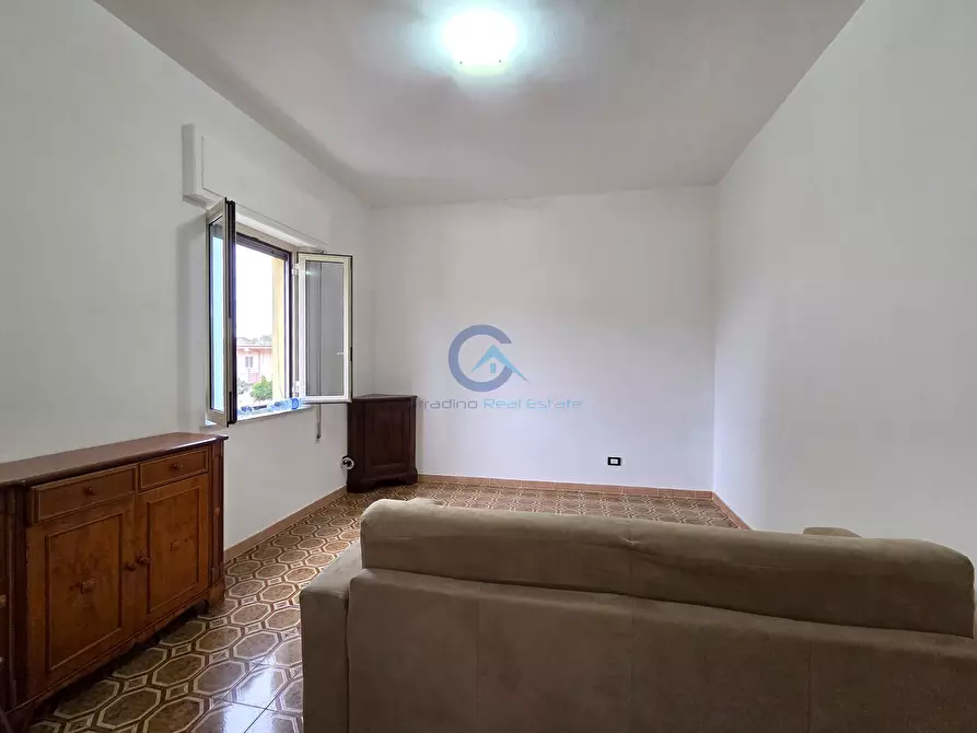 Immagine 3 di Trilocale in affitto  a Catanzaro