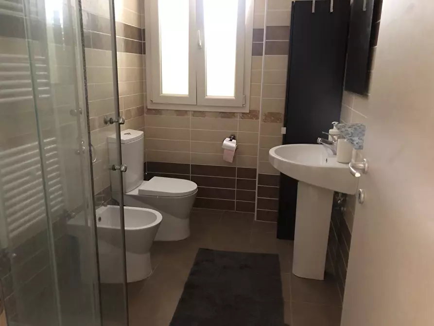 Immagine 9 di Trilocale in vendita  in Via Vizzini a Siracusa