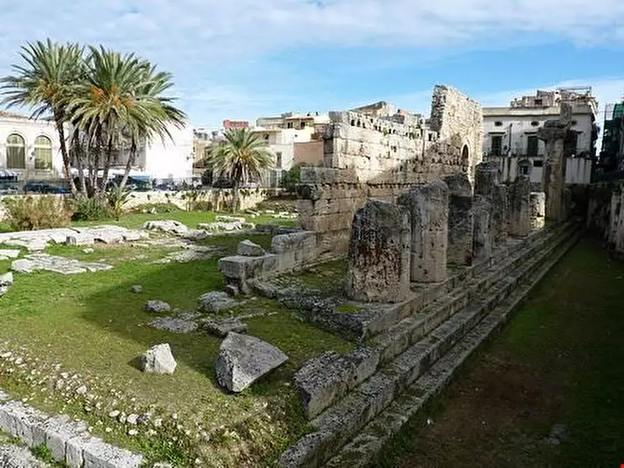 Immagine 10 di Monolocale in vendita  in VIA TRIESTE a Siracusa