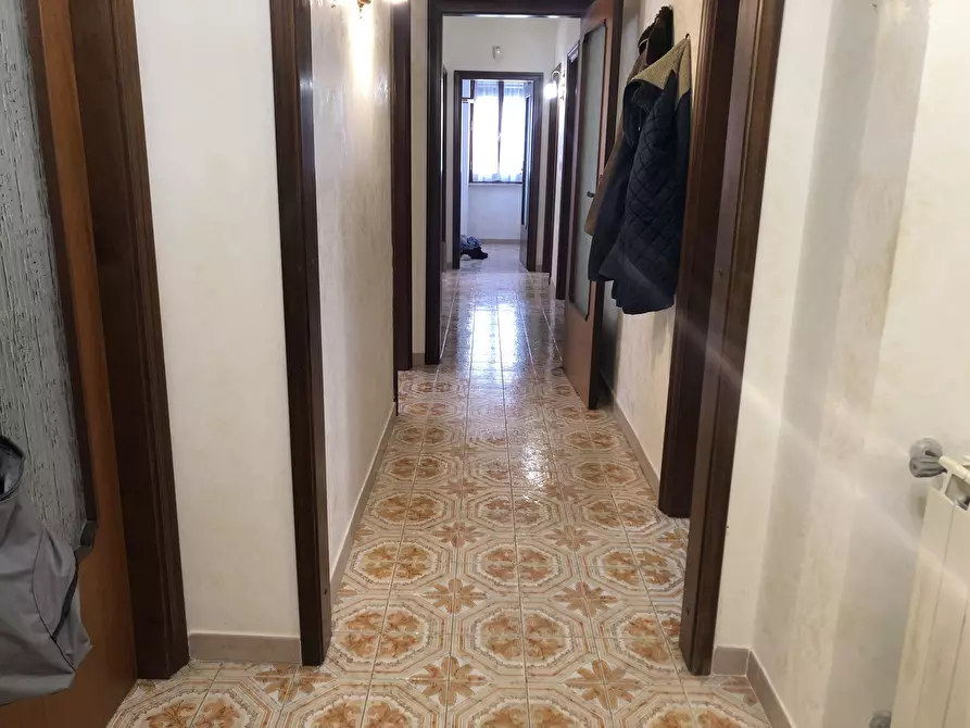 Immagine 8 di Pentalocale in vendita  in Viale Teocrito a Siracusa