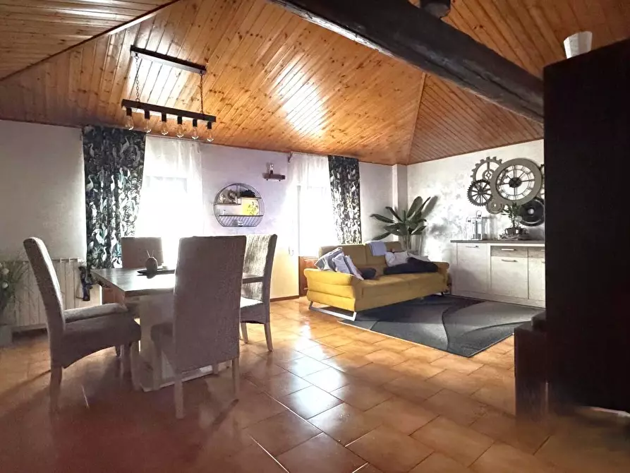 Immagine 3 di Quadrilocale in vendita  in Via Umberto I a Flero