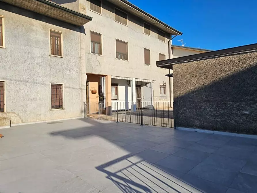 Immagine 7 di Quadrilocale in vendita  a Montirone