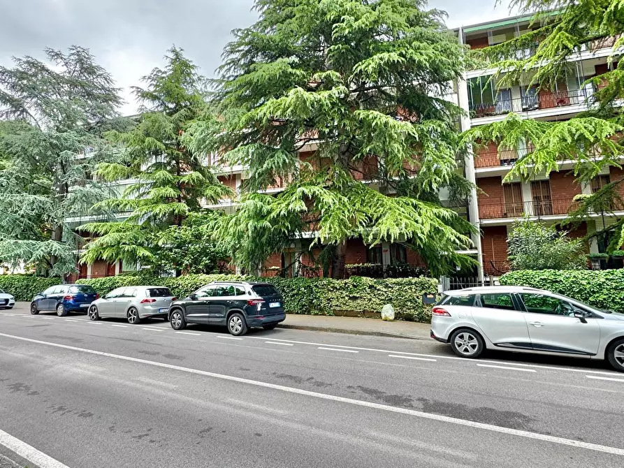 appartamento in vendita a Brescia in zona Mompiano