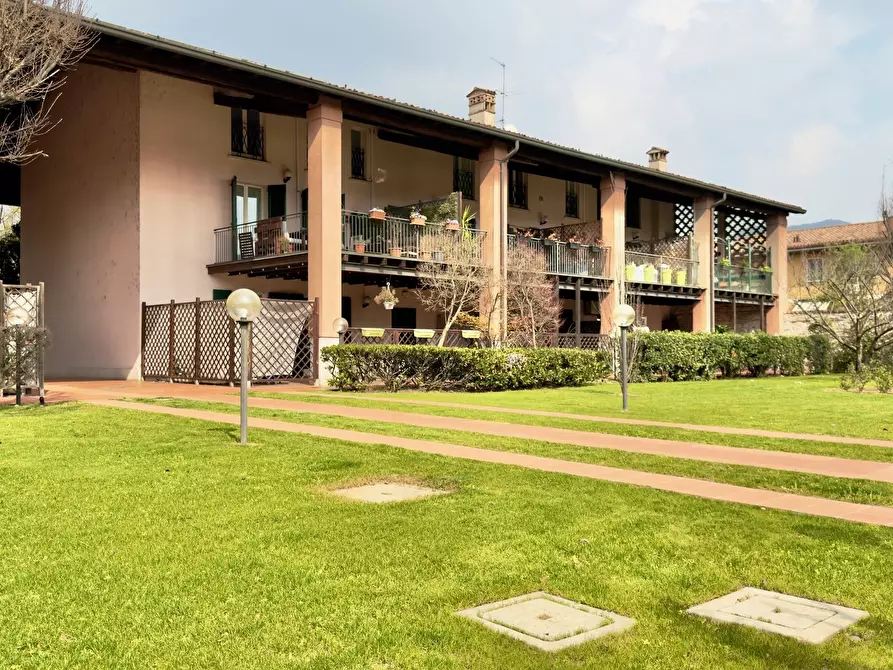 Immagine 21 di Quadrilocale in vendita  in Via Lucio Fiorentini 20 a Brescia