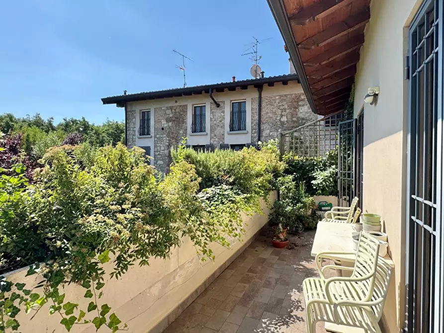 Immagine 1 di Trilocale in vendita  in Via Armando Diaz 5 a Passirano