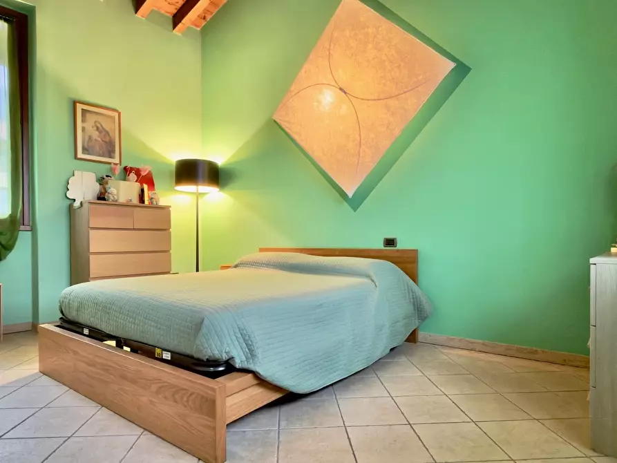 Immagine 16 di Porzione di casa in vendita  in Via Roma a Bovezzo