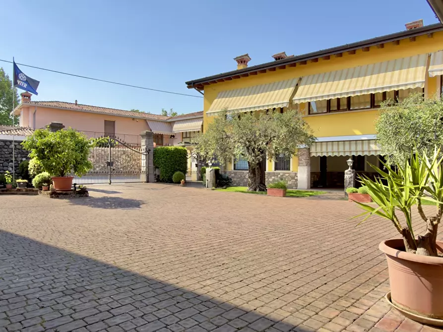 Immagine 15 di Quadrilocale in vendita  in Via Bolognina 43 a Bedizzole