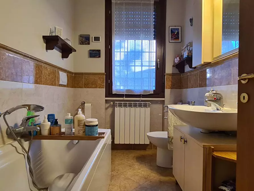 Immagine 10 di Trilocale in vendita  a Brescia