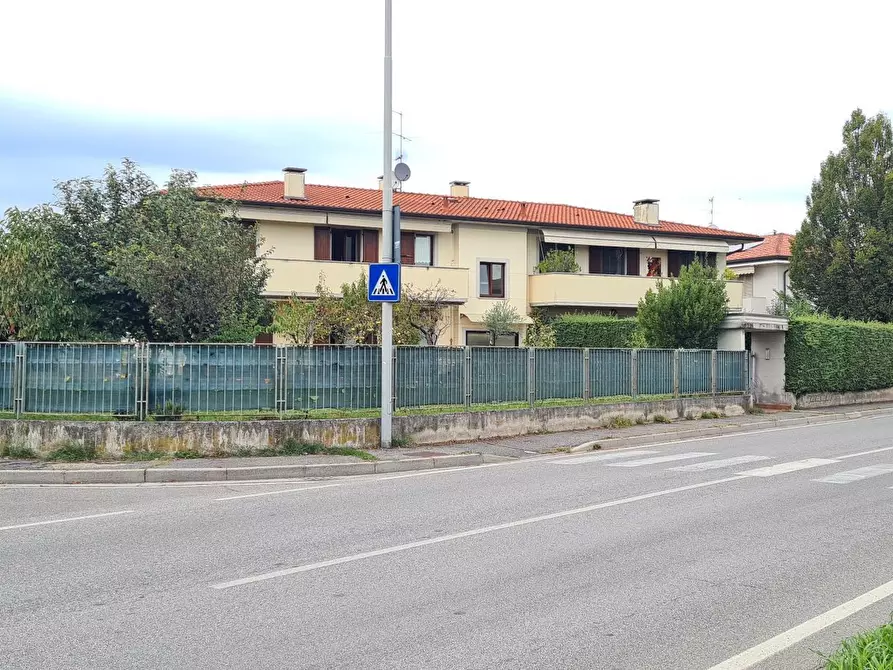 Immagine 18 di Trilocale in vendita  in Via Giuseppe di Vittorio 49 a Borgosatollo