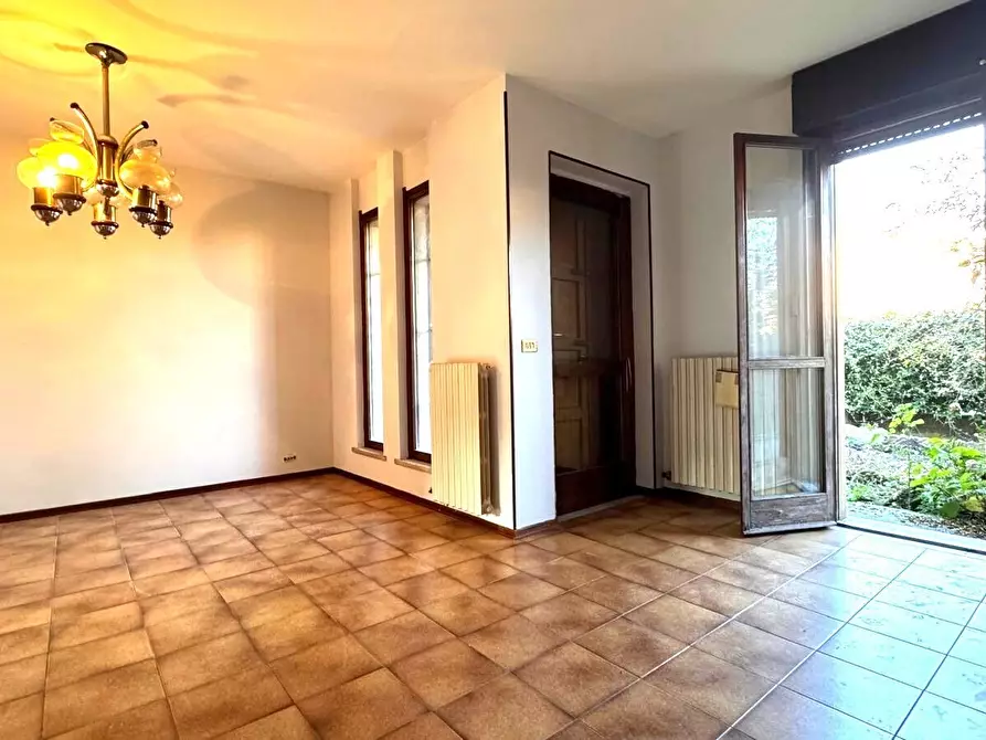 Immagine 9 di Villetta a schiera in vendita  in Via Aldo Moro 9 a Cellatica