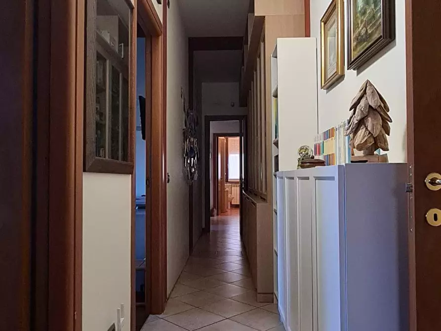 Immagine 14 di Pentalocale in vendita  in Via Rose di Sotto 36 a Brescia