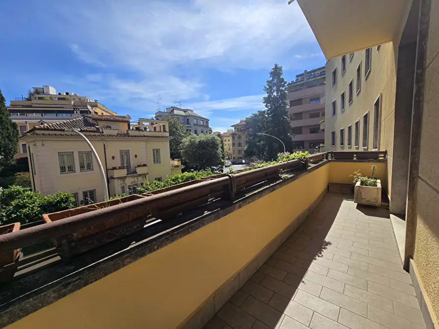 Immagine 28 di Pentalocale in affitto  in Via Francesco Denza 3 a Roma