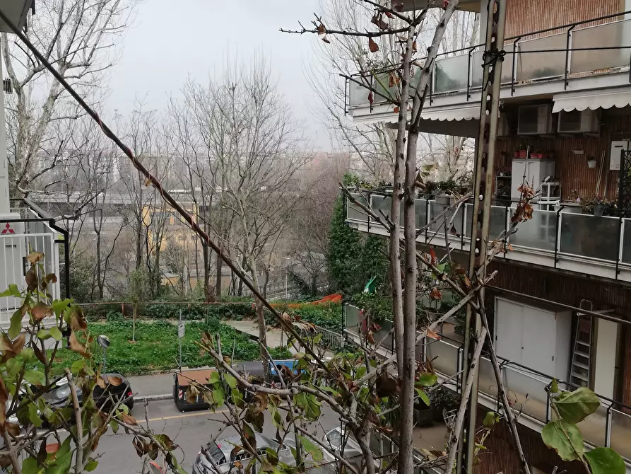 Immagine 26 di Bilocale in affitto  in Via Pietro Mascagni 186 a Roma