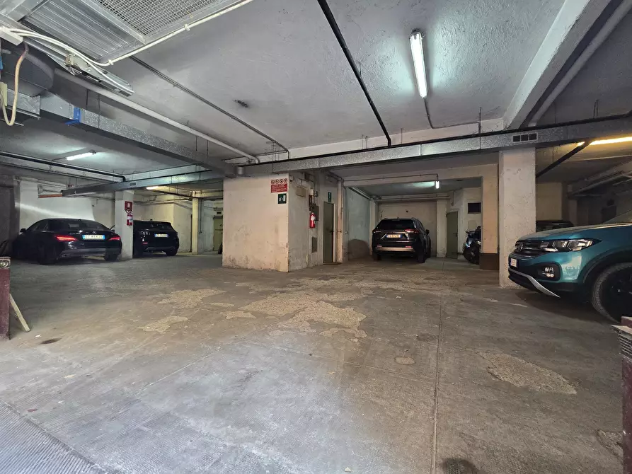 Immagine 24 di Quadrilocale in vendita  in Via Mario Canavari 11 a Roma