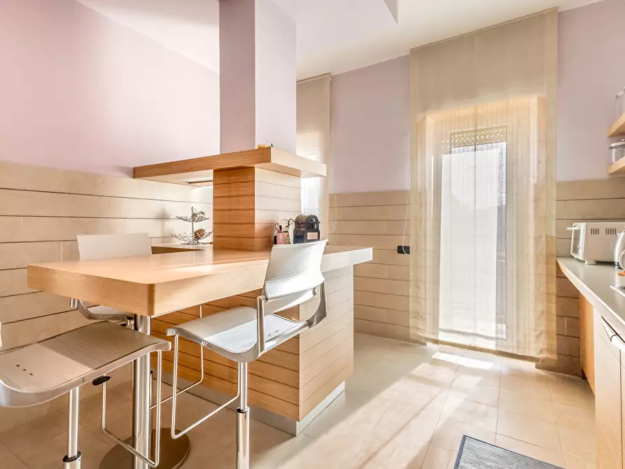 Immagine 31 di Trilocale in vendita  in Viale Capitan Casella 34 a Roma