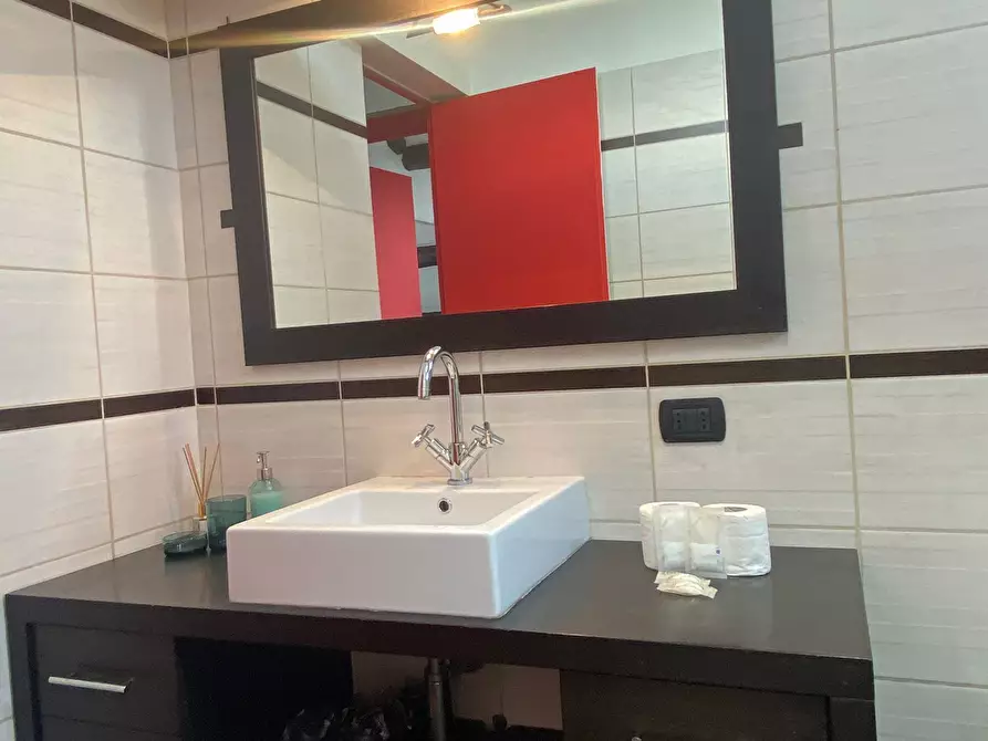 Immagine 25 di Mansarda in affitto  in Via Castelfidardo a Roma