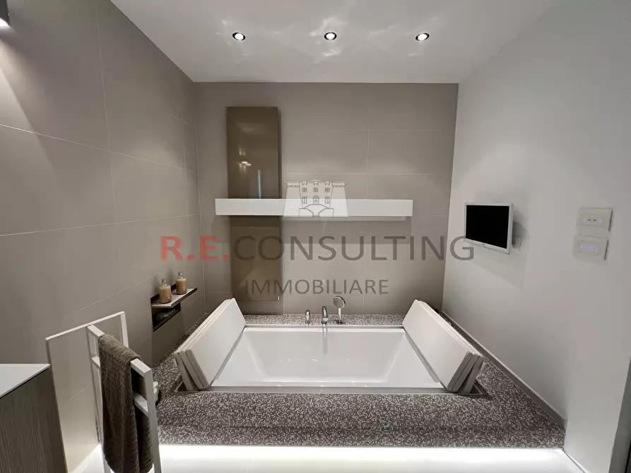 Immagine 3 di Casa indipendente in vendita  in Via delle Croci 9 a Fasano