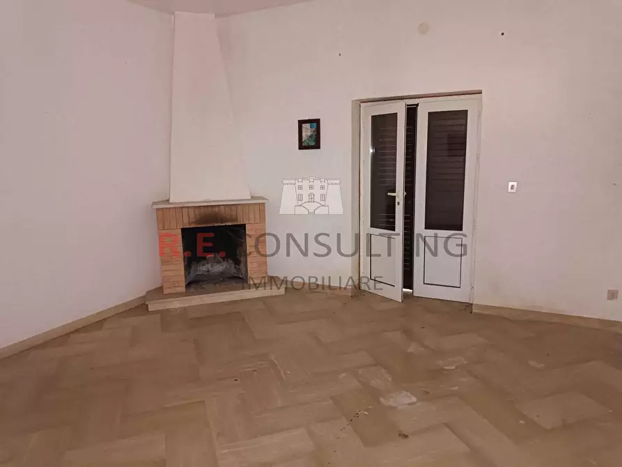 Immagine 29 di Villa in vendita  in SS172 24 a Martina Franca