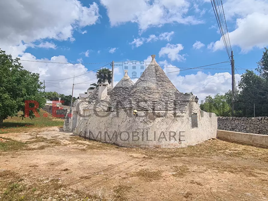 Immagine 2 di Baita in vendita  in Via Scattapignata 17 a Martina Franca