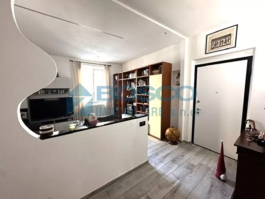 Immagine 4 di Pentalocale in vendita  in Via Paverano 45 a La Spezia