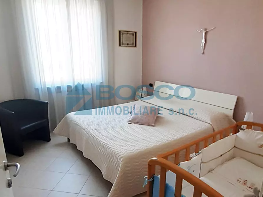 Immagine 10 di Pentalocale in vendita  in Via Sarzana a La Spezia