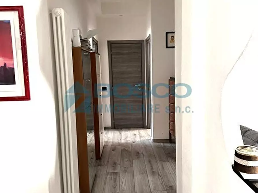Immagine 16 di Pentalocale in vendita  in Via Paverano 45 a La Spezia