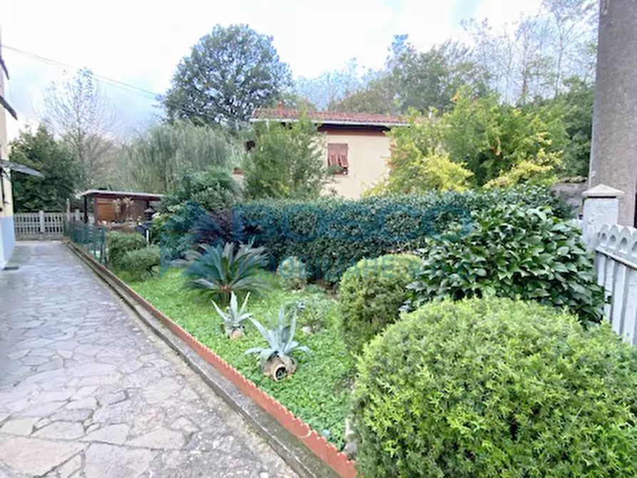 Immagine 1 di Trilocale in vendita  a La Spezia