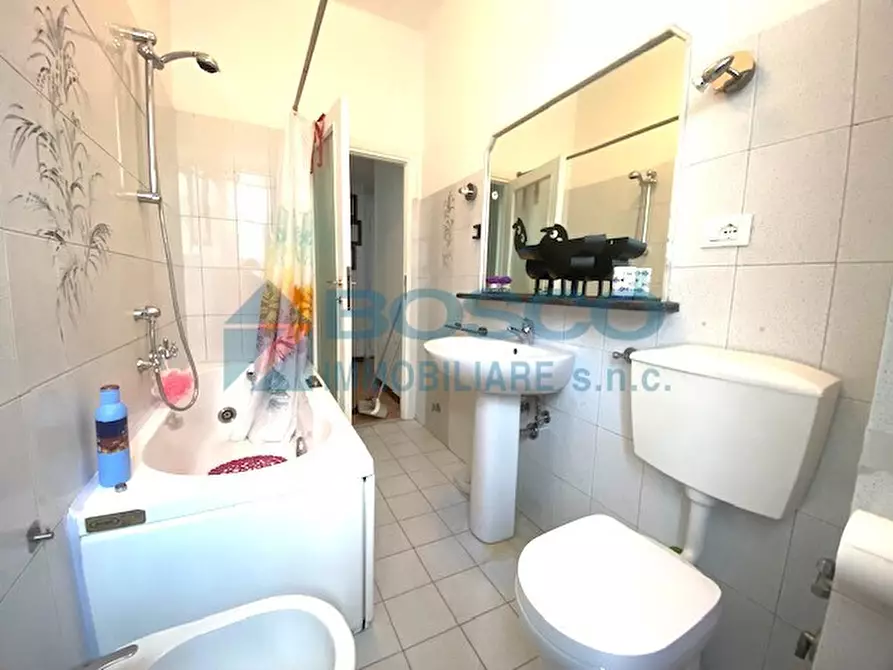 Immagine 13 di Trilocale in vendita  in Via V. Veneto 111 a La Spezia