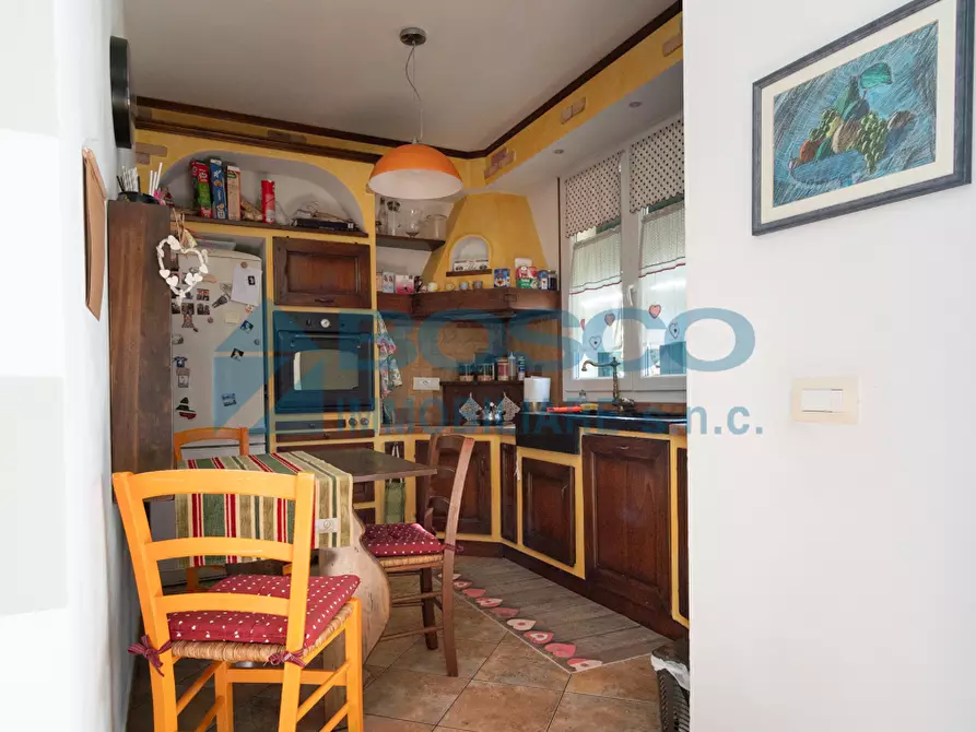 Immagine 7 di Villa in vendita  in Via  Graveglia a Riccò Del Golfo Di Spezia