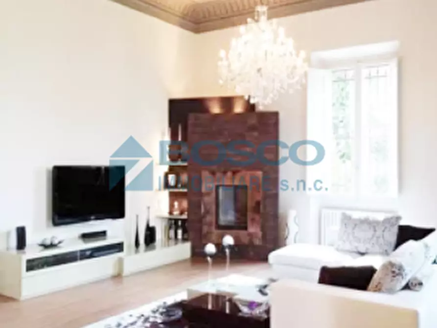 Immagine 4 di Pentalocale in vendita  in Via Vittorio Veneto 113 a La Spezia