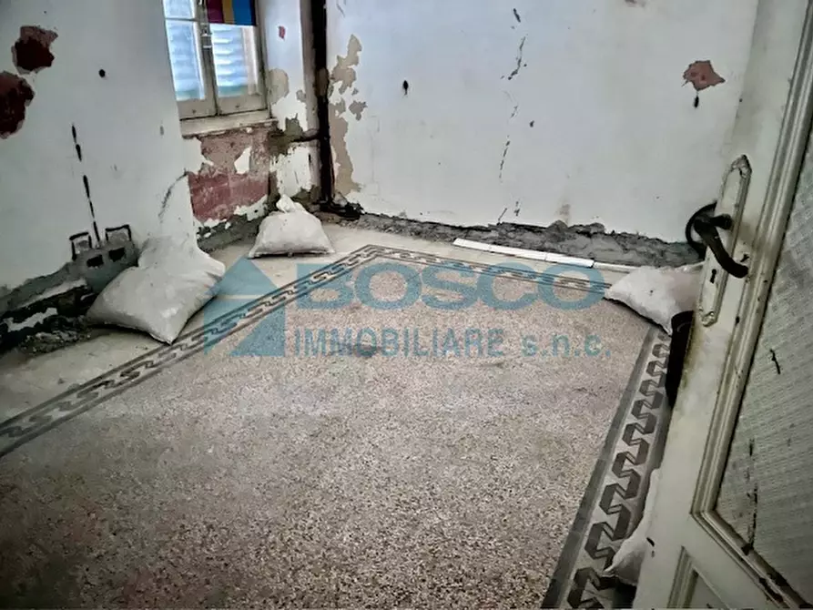 Immagine 18 di Pentalocale in vendita  in Corso Cavour a La Spezia