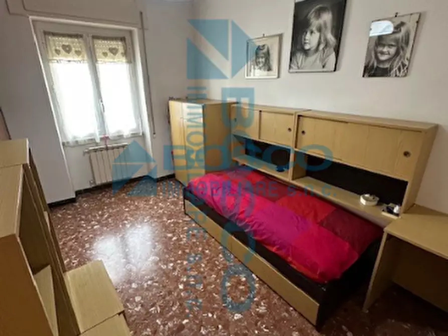 Immagine 14 di Pentalocale in vendita  in Via di Birano a La Spezia