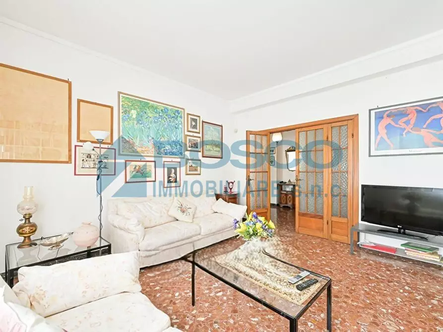 Immagine 6 di Pentalocale in vendita  in Via di Birano a La Spezia