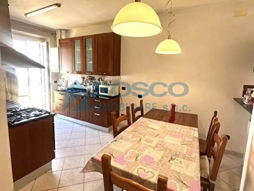 Immagine 12 di Pentalocale in vendita  in Viale Giovanni Amendola 7 a La Spezia