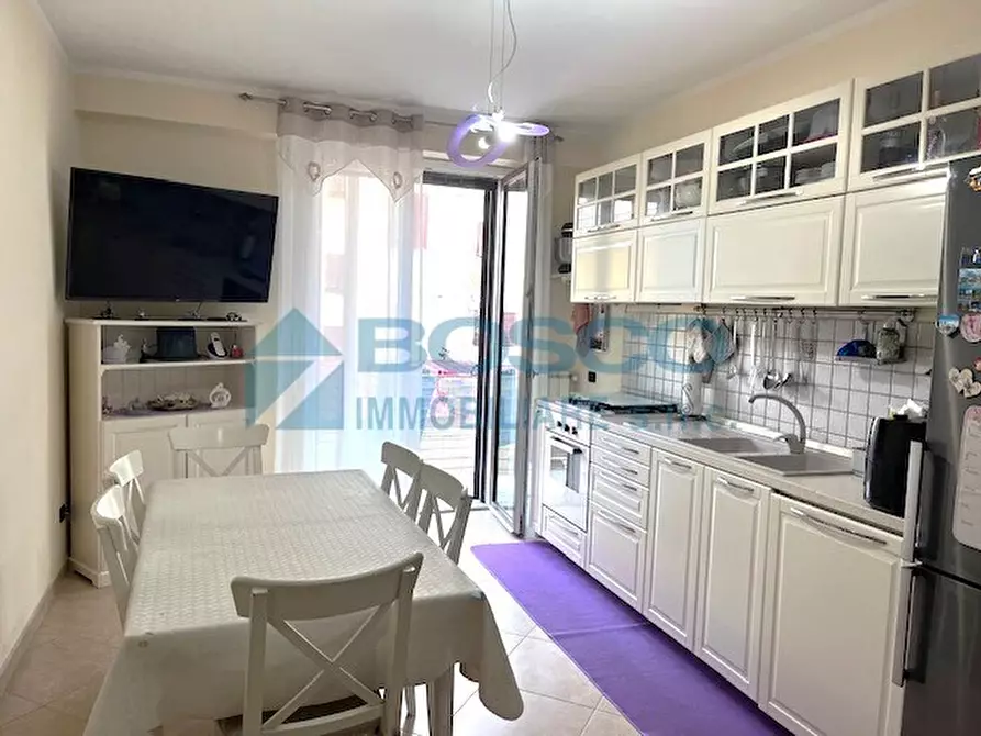 Immagine 2 di Quadrilocale in vendita  in Via Cesare Arzelà a Santo Stefano Di Magra