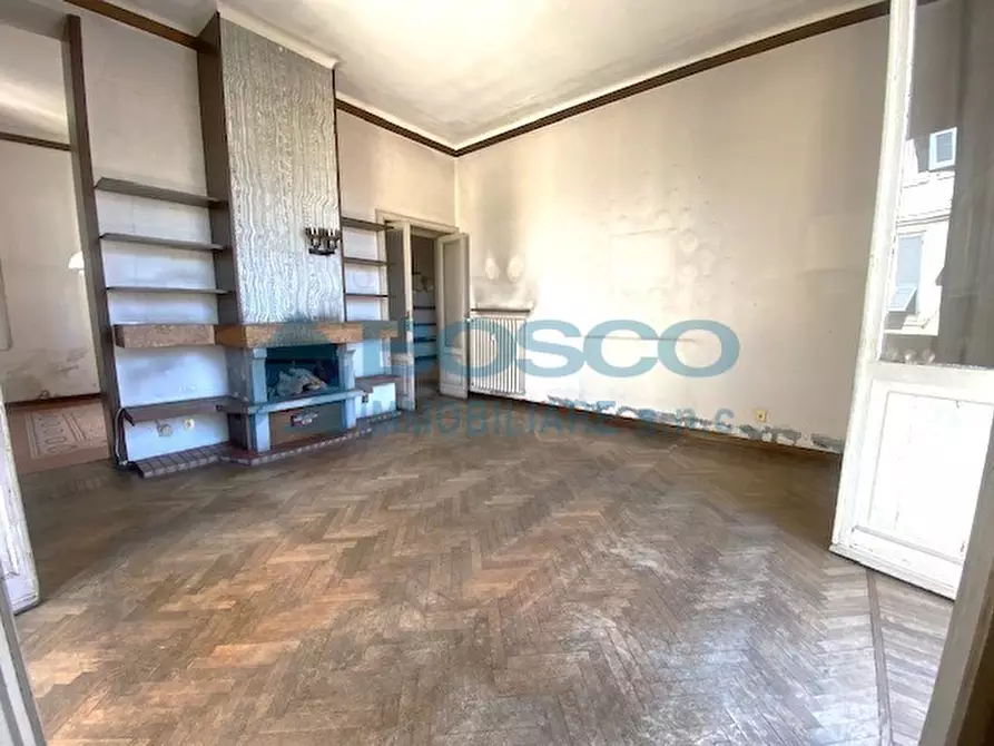 Immagine 5 di Pentalocale in vendita  in Viale Italia 25 a La Spezia