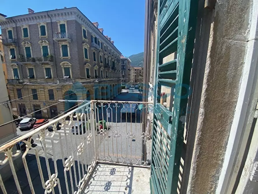 Immagine 21 di Pentalocale in vendita  in Piazza Benedetto Brin 5 a La Spezia
